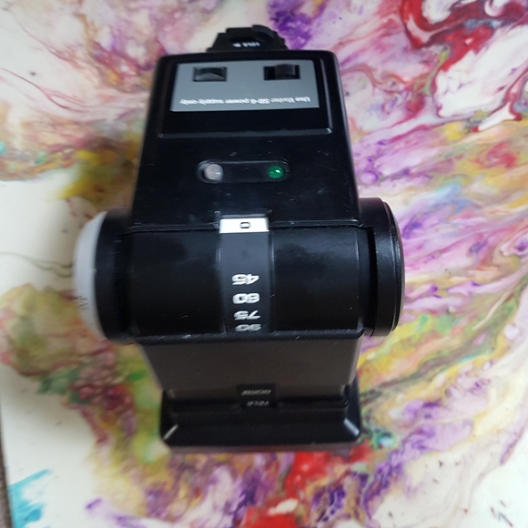 Vintage camera accessorie - Picture 2 of 5